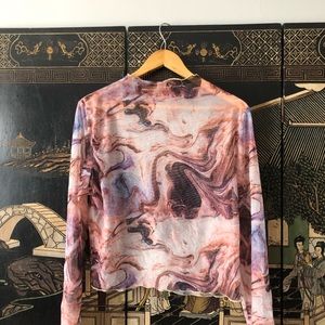 Marbled printed mesh top
